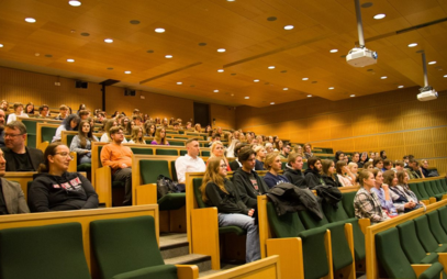 Student Teachers of English Experience Teaching in Polish Schools